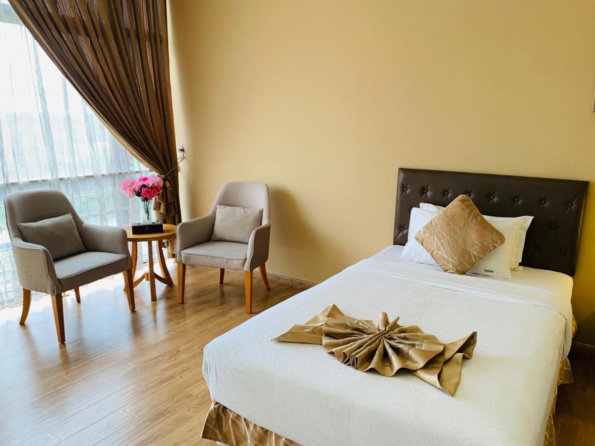 Wafa Hotel & Apartment Kampong Mata Mata Exterior photo